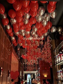 ลูกโป่ง เปิดงาน ลูกโป่งลอยฝ้า 600 ลูก Theme แดง-ทอง พร้อมตกแต่ง สามารถเปลี่ยนสีลูกโป่งได้