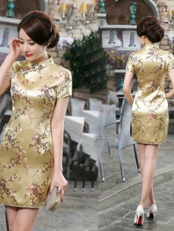 Pre-order กี่เพ้า / สั้น สีทอง ลายดอกบ๊วย Cherry Blossom ผ้าไหมจีน กุ๊นขอบ ตัดเย็บอย่างดี