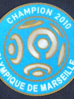 อาร์มสัญลักษณ์ฟุตบอล การแข่งขันฟุตบอลลีก เอิง - LIGUE 1 CHAMPIONS 2009/10 PLAYER SIZE ใหม่ / LIGUE 1 National Football League PLAYER SIZE Football Patch/Badge - LIGUE 1 CHAMPIONS 2009/10 NEW