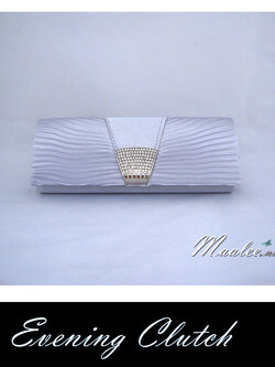 พร้อมส่ง Evening Clutch กระเป๋าออกงาน สีเทาเงิน