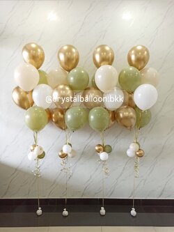 ลูกโป่ง วันเกิด ช่อลูกโป่ง ช่อ 7 ลูก 4 ช่อ พร้อมตกแต่ง สามารถเปลี่ยนสีลูกโป่งได้