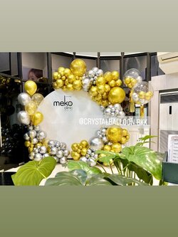 Organic Backdrop ฉากกลม สีขาว ขนาด 2x2 เมตร Theme ทอง พร้อม Bubble USA 24" 2 ลูก,ช่อลูกโป่ง ช่อ 7 ลูก 1 ช่อ พร้อมตกแต่ง สามารถเปลี่ยนสีลูกโป่ง/เปลี่ยนข้อความได้