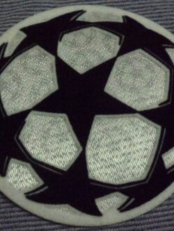 อาร์มสัญลักษณ์ฟุตบอล การแข่งขันฟุตบอลยูฟ่า แชมป์เปี้ยนส์ ลีก - UCL STARBALL 2008/22 PLAYER SIZE ใหม่ / UEFA CHAMPIONS LEAGUE International Football Club Tournament PLAYER SIZE Football Patch/Badge - UCL STARBALL 2008/22 NEW