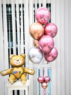 ลูกโป่ง วันเกิดเด็ก ช่อลูกโป่งสีโครเมี่ยม ช่อ 7 ลูก 1 ช่อ พร้อม ฟอยล์หมี นั่ง 1 ชิ้น พร้อมตกแต่ง สามารถเปลี่ยนสีลูกโป่ง/เปลี่ยนข้อความ/เปลี่ยนฟอยล์ตกแต่งได้