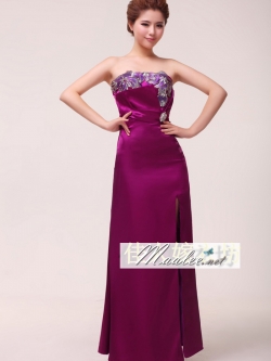 พร้อมเช่า ชุดราตรียาว สีม่วง เกาะอกลูกไม้ปัก ทรงหางปลา ผ้าซาติน