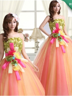 พร้อมเช่า ชุดแฟนซี ชุดราตรี เกาะอก สีส้ม แต่งลูกไม้ 3D สีเขียว (เชือกผูกหลัง)