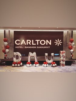 ลูกโป่ง เปิดงาน Theme สีแดง พร้อม ฟอยล์ตัวอักษร ขนาด 40" ตั้งฐาน 3 ตัวอักษร พร้อมตกแต่ง ช่อลูกโป่ง 7 ลูก 2 ช่อ,ลูกโป่งใส ใส่กลิตเตอร์,กล่องใส ติดตัวอักษรหรือตัวเลข 4 ตัวอักษร สามารถเปลี่ยนสีลูกโป่ง/เปลี่ยนสี-ฟอยล์ตัวอักษรได้