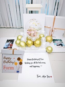Surprise Box กล่องเซอร์ไพรส์วันเกิด Bubble ตั้งฐาน สามารถใส่เงินได้ โทนสี ยอดนิยม พร้อมตกแต่ง สามารถใส่รูปได้ 2 ใบ สามารถเปลี่ยนสีลูกโป่ง/เปลี่ยนข้อความได้