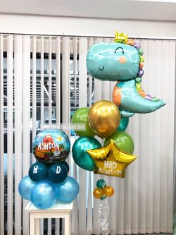 ลูกโป่ง วันเกิดเด็ก ช่อลูกโป่งไดโนเสาร์ Anagram ช่อ 7 ลูก 1 ช่อ พร้อม ฟอยล์ดาว ขนาด 24" 1 ชิ้น พร้อม ฟอยล์กลม ตั้งฐาน 1 ชิ้น พร้อมตกเเต่ง สามารถเปลี่ยนสีลูกโป่ง/เปลี่ยนข้อความ/เปลี่ยนฟอยล์ตกแต่งได้