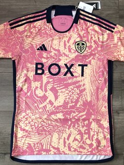 เสื้อฟุตบอล ทีมสโมสรลีดส์ ยูไนเต็ด ชุดเยือน 2023/24 ใหม่ M-Size / LEEDS UNITED Football Shirt Away Kit 2023/24 Jersey NEW M-Size