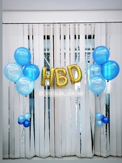 ลูกโป่ง วันเกิด ฟอยล์ตัวอักษร HBD ขนาด 16" สีทอง พร้อม ช่อลูกโป่ง ช่อ 4 ลูก 2 ช่อ พร้อมตกเเต่ง สามารถเปลี่ยนสีลูกโป่ง/เปลี่ยนสีตัวอักษรได้