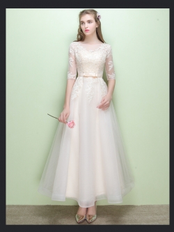 Pro-order เดรส สีครีม แขนยาว ปาดไหล่ ลูกไม้ ถ่ายพรีเวดดิ้ง (ซิปหลัง)