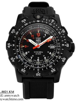 LUMINOX XL.8821.KM