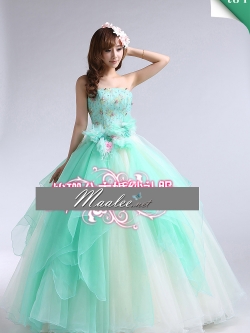 พร้อมเช่า ชุดแฟนซี ชุดราตรี เกาะอก สีเขียวมิ้นต์ แต่งระบายชายไม่เท่ากัน สวยเก๋