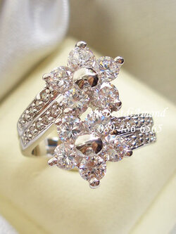 BR616RD+++แหวน 2 flowersก้านไขว้ +++ แหวนเพชร cz ดีไซน์รูปดอกไม้ 2 ดอกไขว้มาพบกัน แบบสวย ดูดี หรูหราไฮโซสุดๆ แบบน่ารัก style เหมือนร้านจิลฯเลยค่ะ