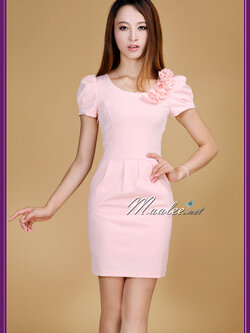 Sale ชุดราตรีสั้น แขนสั้น สีชมพู แต่งดอกไม้ช่วงคอ (เหลือเฉพาะ M , L )