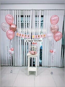 ลูกโป่ง วันเกิด พร้อม ป้ายธง Happy Birthday พร้อมตกแต่ง ช่อลูกโป่ง 5 ลูก 2 ช่อ,ลูกโป่งใส ใส่กลิตเตอร์,Apple 1 ลูก,สามารถใส่เงินได้ 30 ใบ สามารถเปลี่ยนสีลูกโป่ง/เปลี่ยนข้อความ/เปลี่ยนสี-ป้ายธงได้