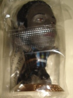 ตุ๊กตาโมเดลนักฟุตบอล อ.มาร์ตินส์ สโมสรอินเตอร์ มิลาน โครินเธียน ไมโครสตาร์ - Series 14/2006 Gold Base - MC8052 ใหม่ / O.MARTINS INTER MILAN Football Club Corinthian MicroStars Football Figure - Series 14/2006 Gold Base - MC8052 NEW