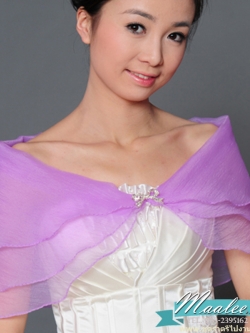 เสื้อคลุมชุดราตรี ผ้าแก้วออกันซ่า สีม่วง พร้อมตะขอเพชรรูปโบว์