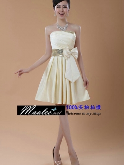 พร้อมเช่า ชุดราตรีสั้น เกาะอก สีครีม Champagne ปักเลื่อมหน้าอก และแถบคาดเอว จับจีบกระโปรง แต่งโบว์ช่วงเอว