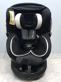 Ailebebe Kurutto 5i (isofix) grance สีดำ
