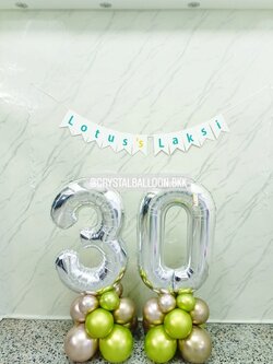 ลูกโป่ง วันครบ ฟอยล์ตัวเลข ขนาด 40" ตัวเลข 3,0 พร้อม ป้ายธง 11 ตัวอักษร พร้อมตกเเต่ง สามารถเปลี่ยนสีลูกโป่ง/เปลี่ยนข้อความ/เปลี่ยนสี-ฟอยล์ตกเเต่งได้