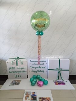 Surprise Box กล่องเซอร์ไพรส์ ดึงเงิน สำหรับสายเปย์ Bubble ขนาด 24" กลิตเตอร์สีเขียว พร้อมตกแต่ง สามารถใส่เงินได้ (ราคายังไม่รวมธนบัตร) ดึงเงินตามแบบสามารถใส่รูปได้ 4 ใบ สามารถเปลี่ยนสีลูกโป่ง/เปลี่ยนข้อความได้