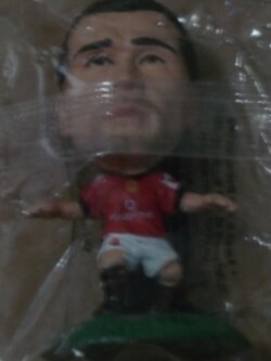 ตุ๊กตาโมเดลนักฟุตบอล ร.คีน สโมสรแมนเชสเตอร์ ยูไนเต็ด โครินเธียน ไมโครสตาร์ - Series 12/2005 Green Base - MC4222 ใหม่ / R.KEANE MANCHESTER UNITED Football Club Corinthian MicroStars Football Figure - Series 12/2005 Green Base - MC4222 NEW