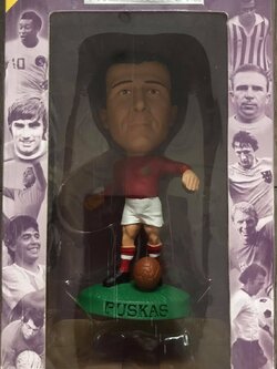 ตุ๊กตาโมเดลนักฟุตบอล ฟ.ปุสกัส ทีมชาติฮังการี โครินเธียน โปรสตาร์ - ProStars Elite Limited Edition Millennium Series ใหม่ / F.PUSKAS HUNGARY National Football Team Corinthian ProStars Football Figure - ProStars Elite Limited Edition Millennium Series NEW