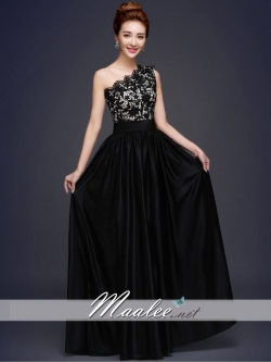 พร้อมเช่า ชุดราตรียาว ไหล่เดียว อกแต่งลูกไม้ ประดับคริสตัลหรู กระโปรงเนื้อนิ่มผ้ามัน สีดำ