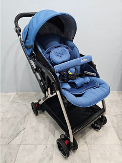 Aprica Optia สีฟ้า สภาพสวย