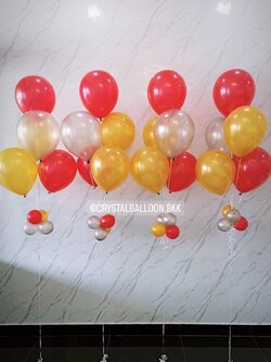 ลูกโป่ง เปิดงาน ช่อลูกโป่ง 5 ลูก 4 ช่อ พร้อมตกแต่ง สามารถเปลี่ยนสีลูกโป่งได้