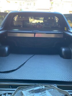 ท้ายกระบะ Toyota Revo 4 ประตู จิ๊กซอร์สีดำ