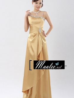 พร้อมเช่า ชุดราตรียาว ไหล่เฉียง สีทอง จับจีบที่เอว คอประดับลูกปัดคริสตัลสวยหรู