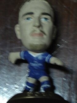 ตุ๊กตาโมเดลนักฟุตบอล จ.โคล สโมสรเชลซี โครินเธียน ไมโครสตาร์ - Microdome 2004 Gold Base - MC2146 / J.COLE CHELSEA Football Club Corinthian MicroStars Football Figure - Microdome 2004 Gold Base - MC2146