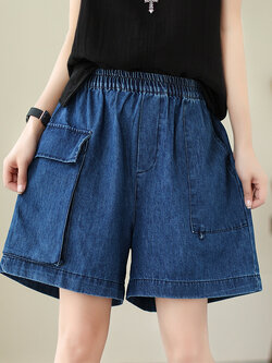 กางเกงยีนส์ขาสั้นแต่งกระเป๋าข้าง