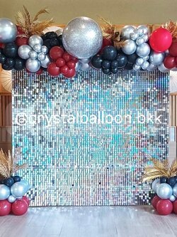 Oranic Backdrop ฉากวิบวับ สีเงิน ขนาด 2.4x2.4 เมตร เปิดงาน Bubble ขนาด 24" กลิตเตอร์สีเงิน 1 ลูก พร้อม เสาลูกโป่ง Bubble ขนาด 36" กลิตเตอร์สีแดง 2 เสา,ประดับใบไม้ทอง, พร้อมตกแต่ง สามารถเปลี่ยนสีลูกโป่ง/เปลี่ยนข้อความได้