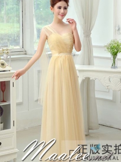 พร้อมส่ง ชุดราตรียาว แบบ C ไหล่เดียว อกจับจีบตีเกล็ด ผ้าคาดเอววาติน กระโปรงตาข่าย (จับสม๊อกด้านหลัง)