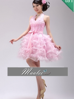 พร้อมเช่า ชุดแฟนซี เช่า 500 ชุดราตรีสั้น สีชมพูอ่อน คล้องคอ กระโปรงระบาย ทรงฟูสวย