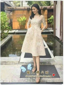 พร้อมเช่า ชุดเดรส/ชุดราตรีสั้น แขนยาว สี Apricot ลูกไม้สวย