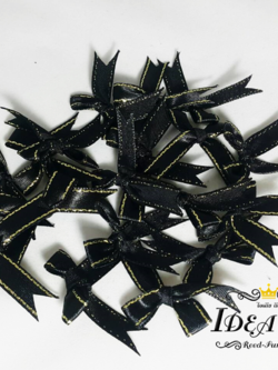 โบว์ดำขอบทอง