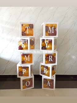 เสาลูกโป่ง เปิดงาน กล่องใส ขนาด 12" ติดตัวอักษร 10 กล่อง Theme สี Red Wine-ทองมุก พร้อมตกแต่ง สามารถเปลี่ยนสีลูกโป่ง/เปลี่ยนข้อความได้