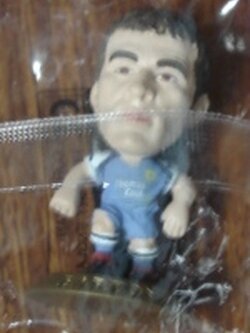 ตุ๊กตาโมเดลนักฟุตบอล จ.บาร์ตัน สโมสรแมนเชสเตอร์ ซิตี้ โครินเธียน ไมโครสตาร์ - Series 14/2006 Gold Base - MC8071 ใหม่ / J.BARTON MANCHESTER CITY Football Club Corinthian MicroStars Football Figure - Series 14/2006 Gold Base - MC8071 NEW