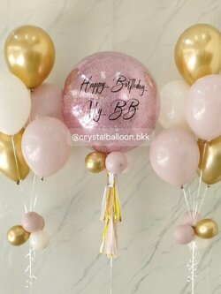 ลูกโป่ง วันเกิด Bubble ขนาด 24" กลิตเตอร์สีชมพู 1 ลูก พร้อม ช่อลูกโป่ง ช่อ 5 ลูก 2 ช่อ Theme สีทองโครเมี่ยม-ชมพู พร้อมตกแต่ง สามารถเปลี่ยนสีลูกโป่ง/เปลี่ยนข้อความ/เปลี่ยนขนาดได้