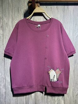 เสื้อยืดปักต่งลายแมวแต่งกระดุม 9am