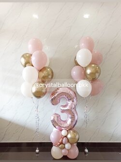 ลูกโป่ง วันเกิดเด็ก ฟอยล์ตัวเลข ขนาด 40" ตั้งฐาน 1 ชิ้น พร้อม ช่อลูกโป่ง ช่อ 10 ลูก 2 ช่อ สีDusk Pink/Sand/คาเมเลียโครเมี่ยม พร้อมตกแต่ง สามารถเปลี่ยนสีลูกโป่ง/เปลี่ยนสี-ฟอยล์ตัวเลข/เปลี่ยนฟอยล์ตกแต่งได้