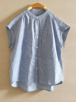 เสื้อแขนเต่อผ้าฝ้ายลายริ้วแต่งกระเป๋า