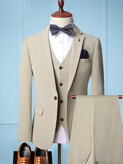 Pre-order ชุดสูทชาย เนื้อผ้าฟูเด้ง สีครีม สีเบจ (พร้อมเสื้อกั๊ก)