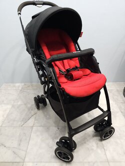 Aprica Luxuna Comfort สีแดง-ดำ