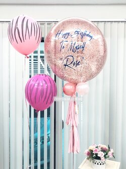 ลูกโป่ง วันเกิด Bubble ขนาด 24" สีโรสโกล พร้อม ช่อลูกโป่ง ช่อ 2 ลูก 1 ช่อ พร้อมตกเเต่ง สามารถเปลี่ยนสีลูกโป่ง/เปลี่ยนข้อความได้